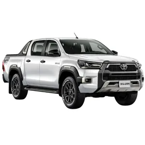 هایلوکس ریوو